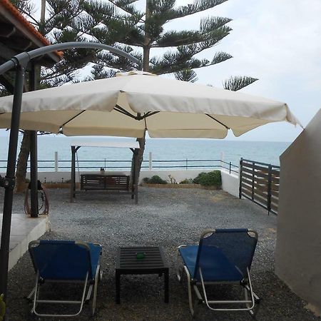 Frosso'S Sea Apartments Kokkini Hani Bagian luar foto