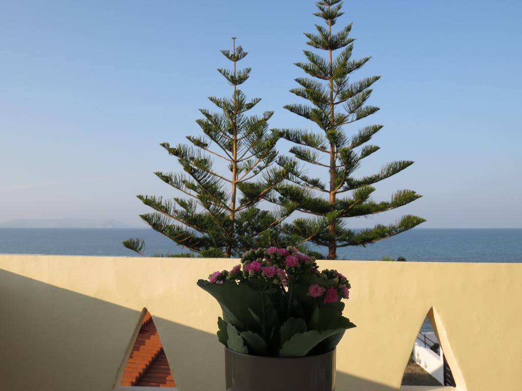 Frosso'S Sea Apartments Kokkini Hani Bagian luar foto