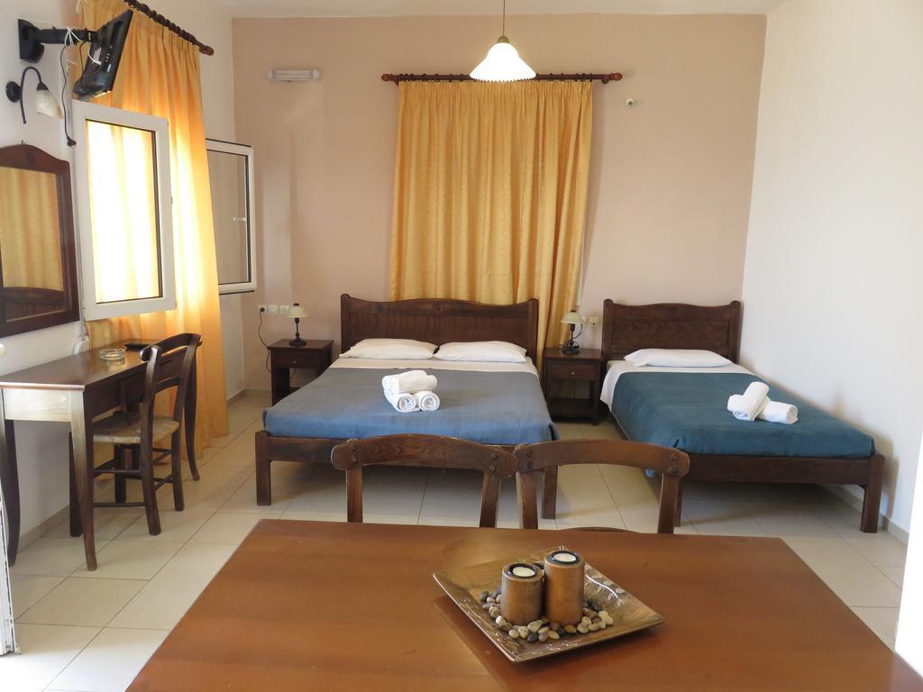 Frosso'S Sea Apartments Kokkini Hani Bagian luar foto