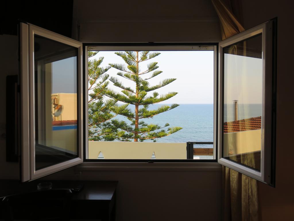 Frosso'S Sea Apartments Kokkini Hani Bagian luar foto